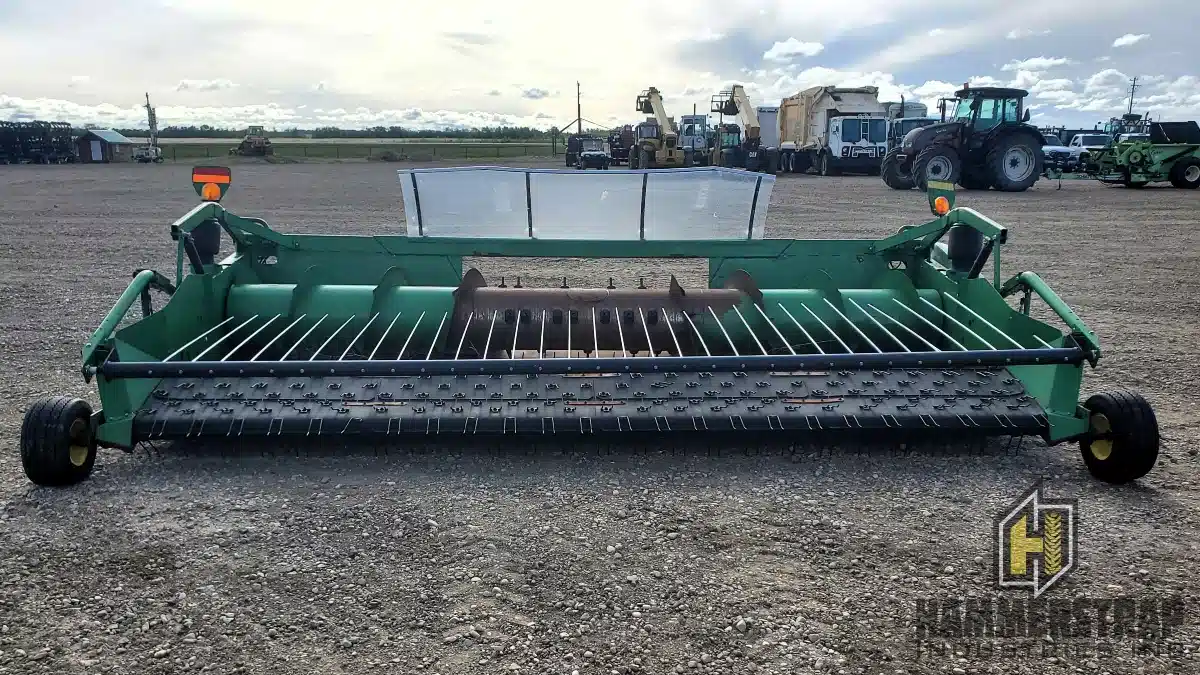 Gallery image 2 for Used 2010 John Deere 615P Header - Pickup