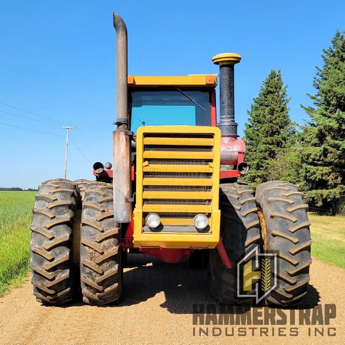Gallery image 2 for Used 1984 Versatile 875 Tractor