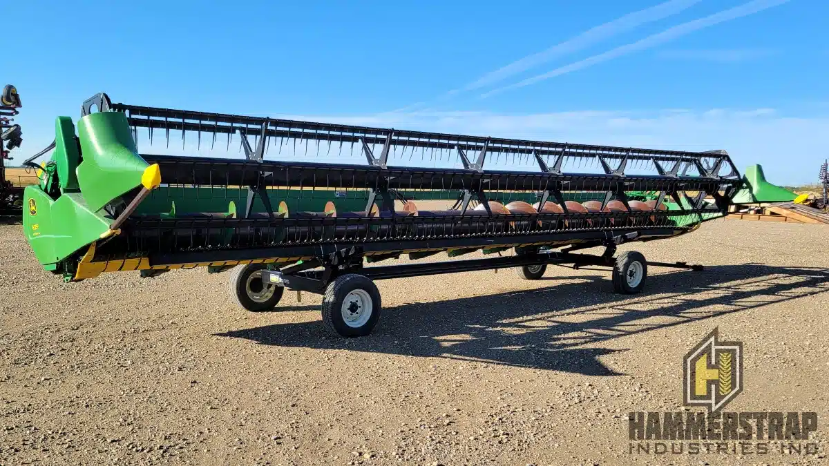 Gallery image 1 for Used 2004 John Deere 635F Header - Flex