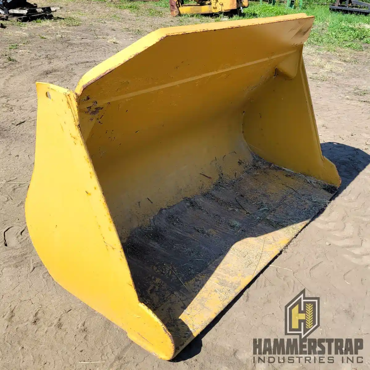 Gallery image 1 for Unspecified 80 inch Wheel Loader Bucket Attachment Bucket