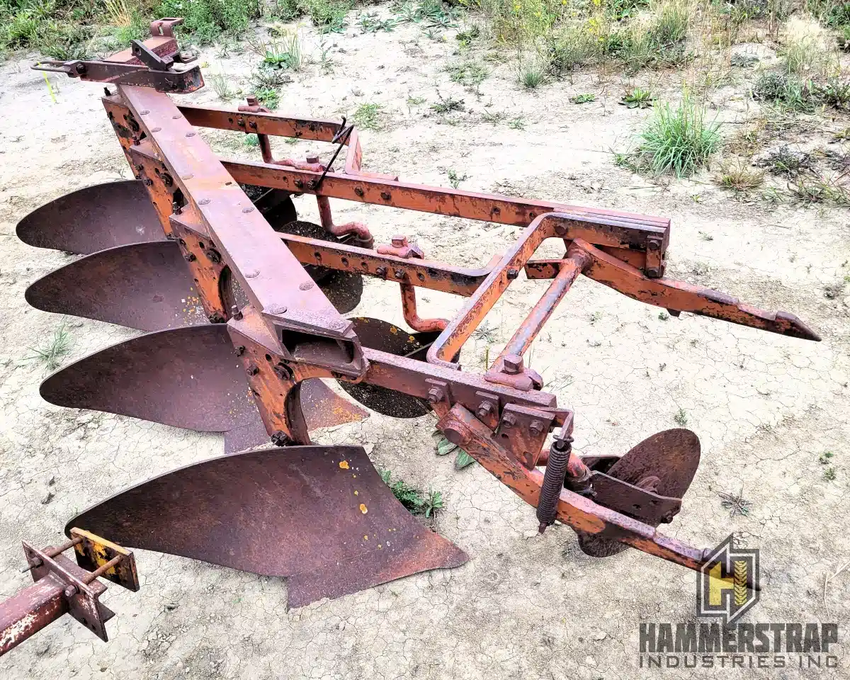 Gallery image 2 for Used McCormick INTERNATIONAL 4 Bottom 3 Point Hitch Plow Plow