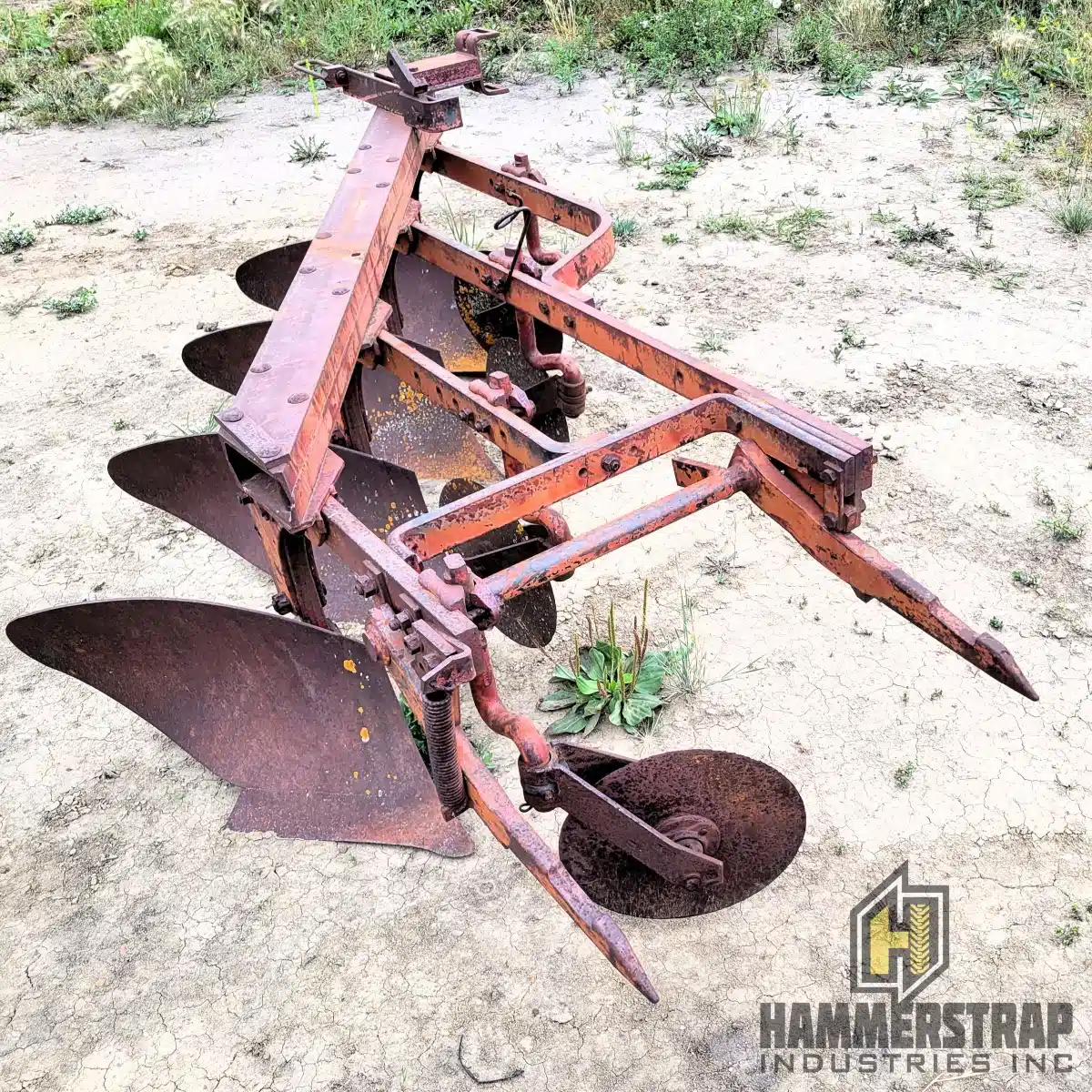 Gallery image 1 for Used McCormick INTERNATIONAL 4 Bottom 3 Point Hitch Plow Plow