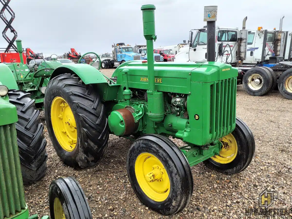 Gallery image 2 for Used 1950 John Deere MODEL D Tractor