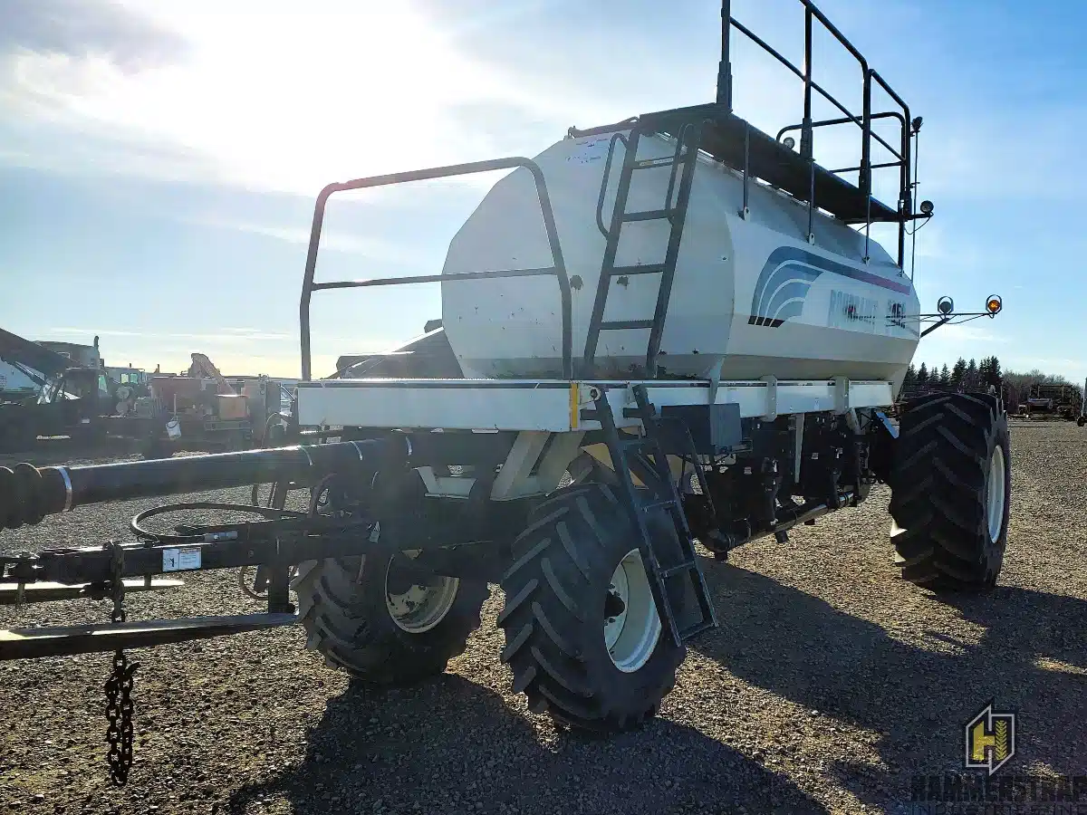 Gallery image 2 for 2005 Bourgault 6450 Air Cart