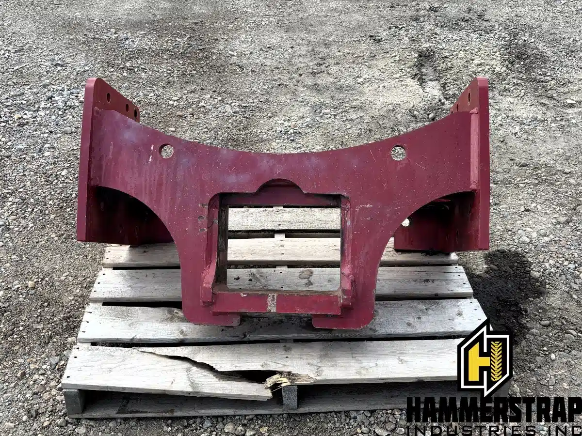 Photo de la Galerie 2 pour Case IH STX Steiger 4WD Tractor Scraper Drawbar w/ Support Hitch Accessoires