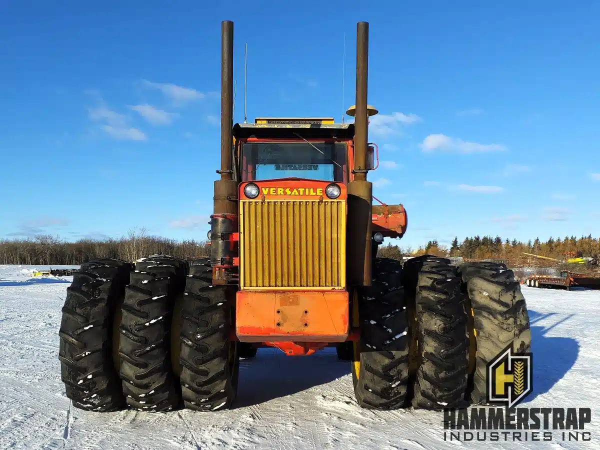 Gallery image 2 for Used Versatile 900 Tractor