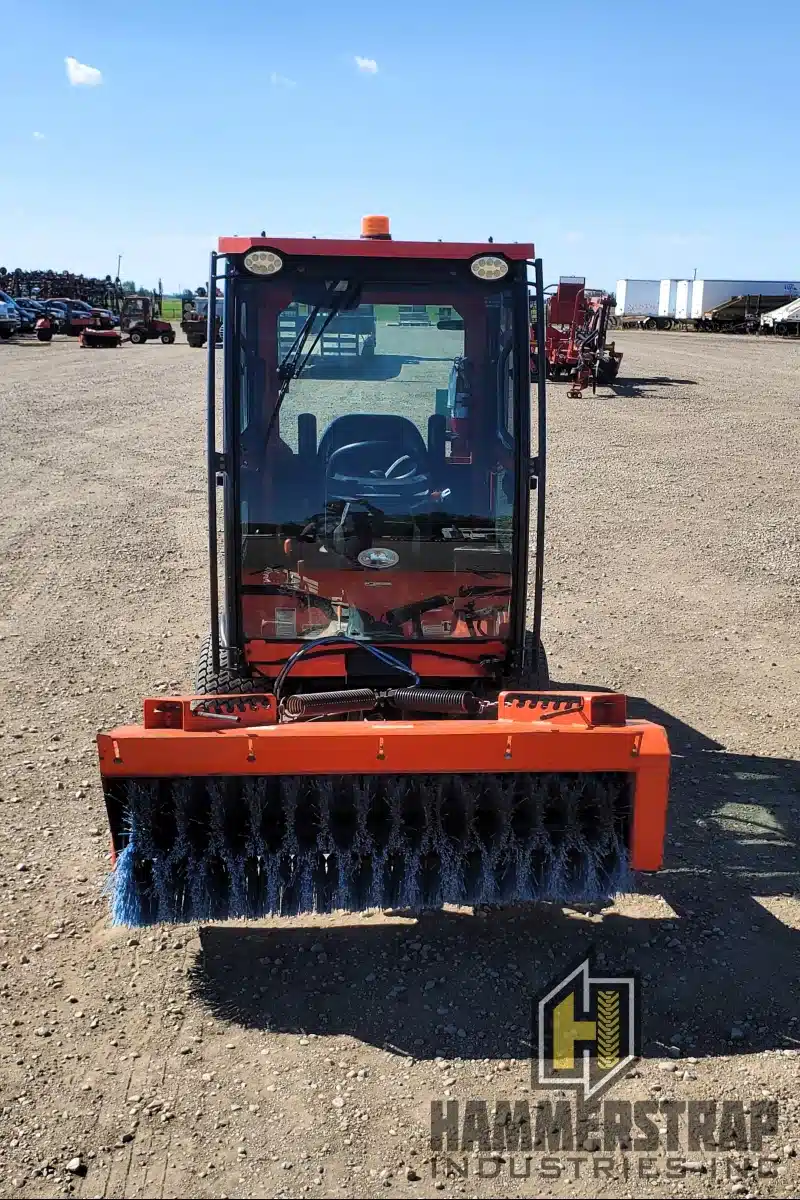 Gallery image 2 for Used Kubota F2690 Mower - Front Deck