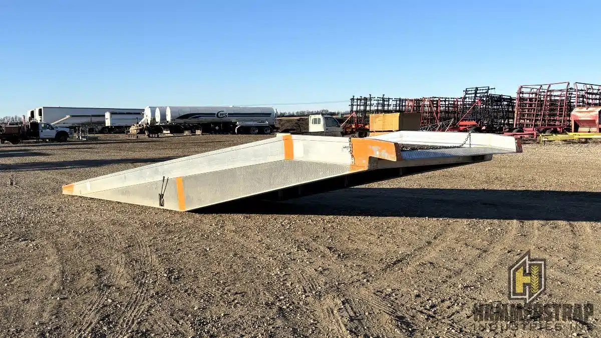 Gallery image 1 for Unspecified M&B MAG 25,000 LBS 84 inch x 36 Ft Aluminum Loading Ramp