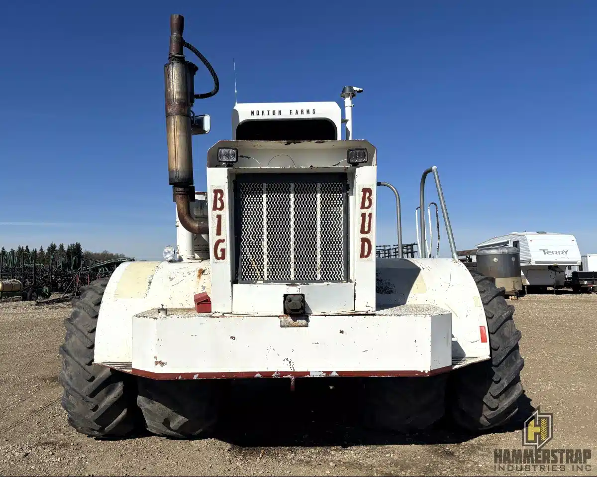 Gallery image 2 for Used Big Bud HN250 Tractor