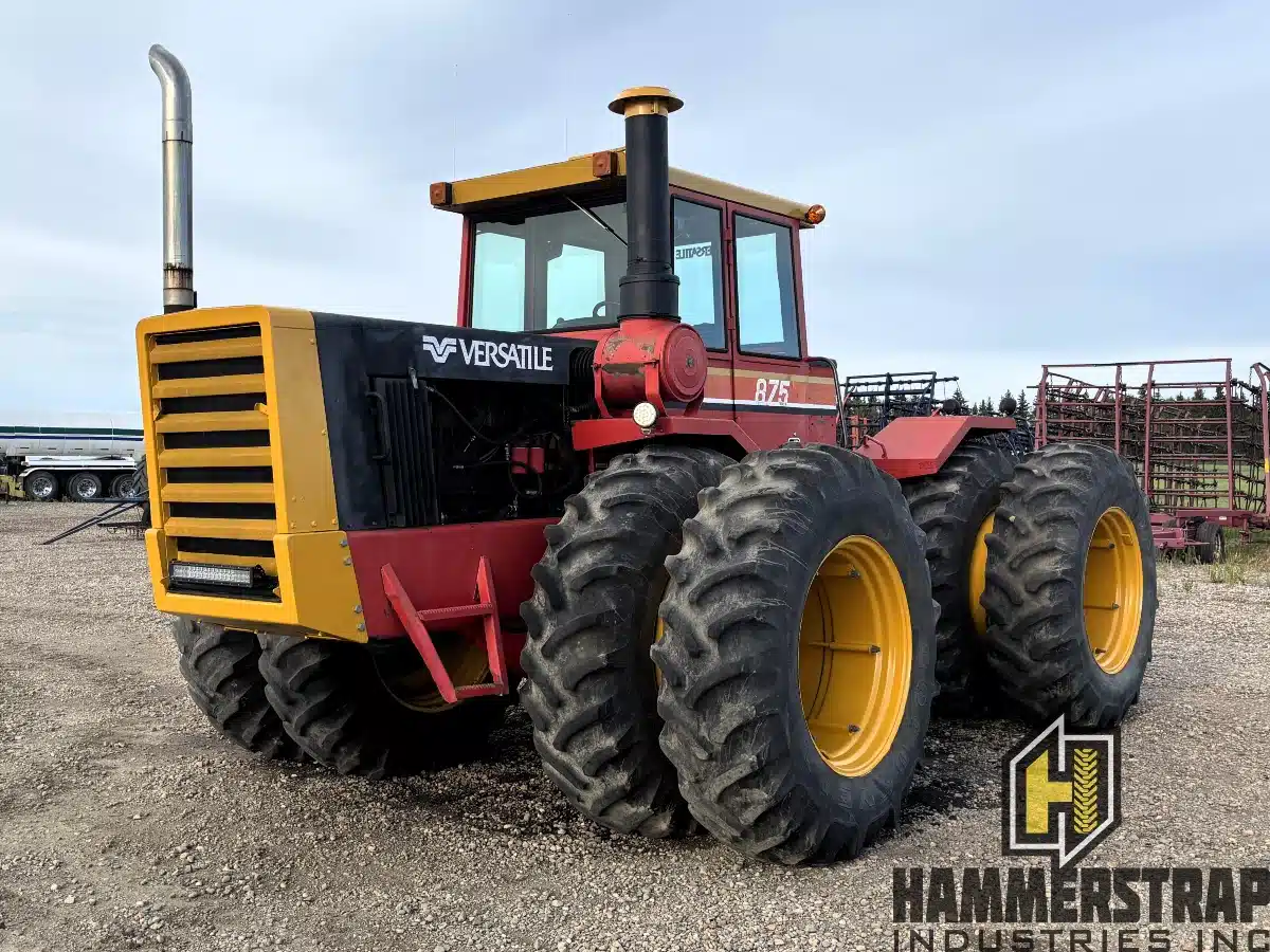 Gallery image 1 for Used Versatile 875 Tractor