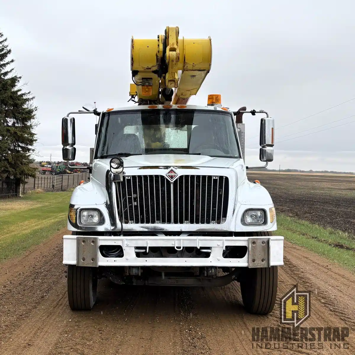 Gallery image 2 for Used 2002 International 7400 Bucket & Digger Derrick Truck w/ ALTEC AM650 Boom Crane Truck - Boom