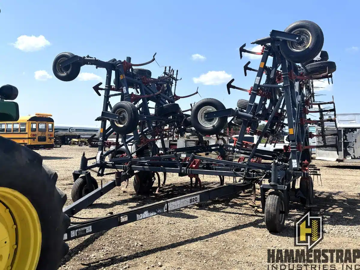 Gallery image 2 for Used Flexi-Coil 820 Cultivator