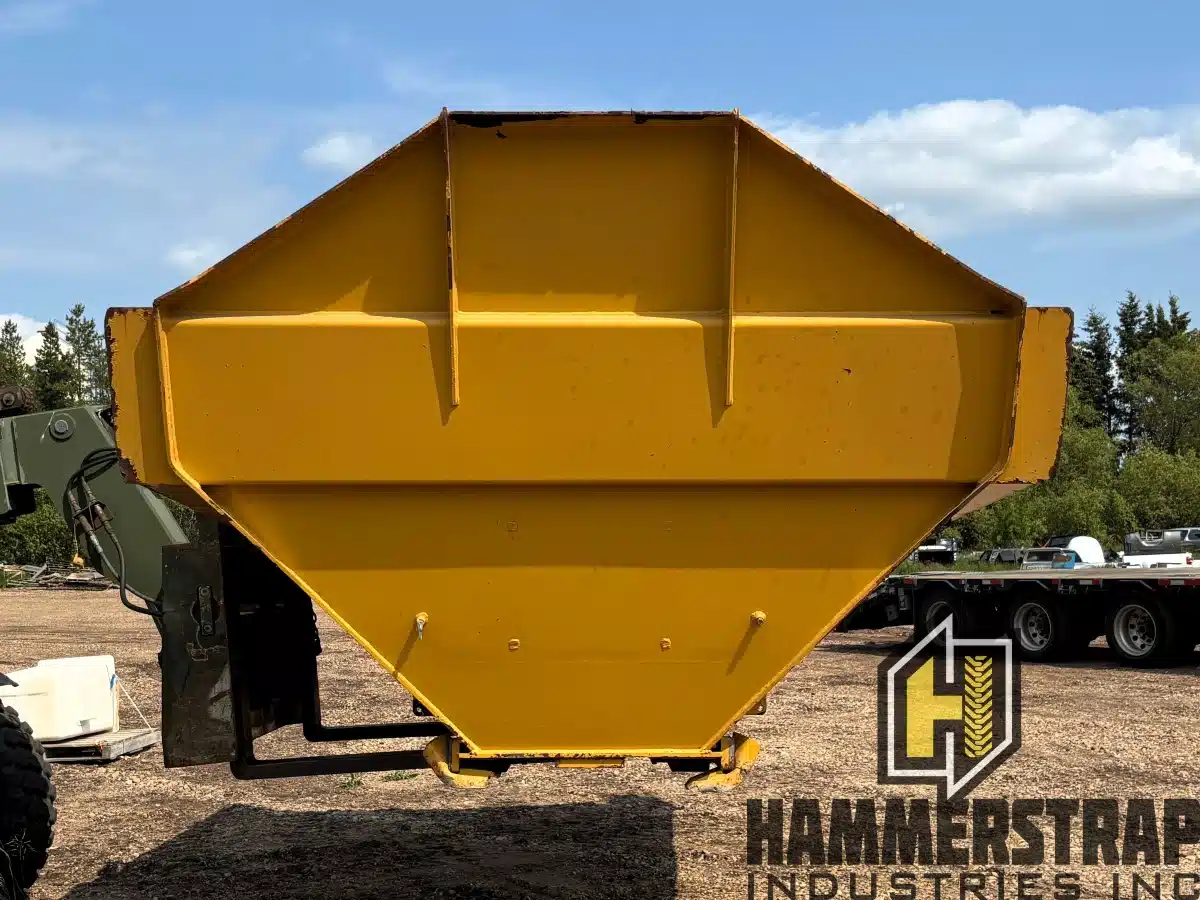 Gallery image 2 for Used Caterpillar 725 Articulated Rock Truck Dump Dumper Box Other