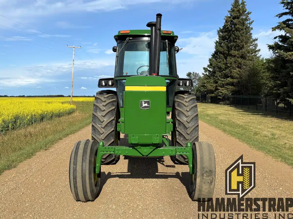 Gallery image 2 for Used John Deere 4440 Tractor