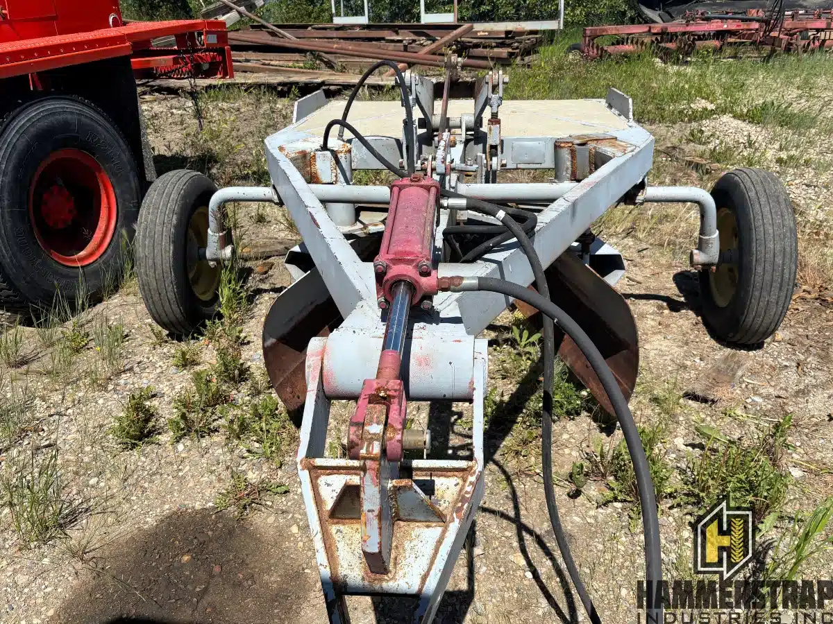 Gallery image 2 for Used Unspecified HD Pivot Track Ditch Filler / Border Diker / Trench Closer Attachment
