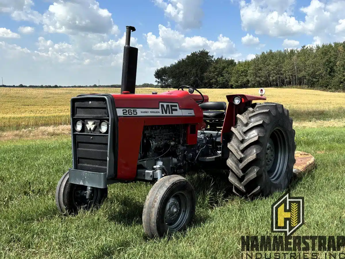 Gallery image 2 for Used Massey Ferguson 265 Tractor