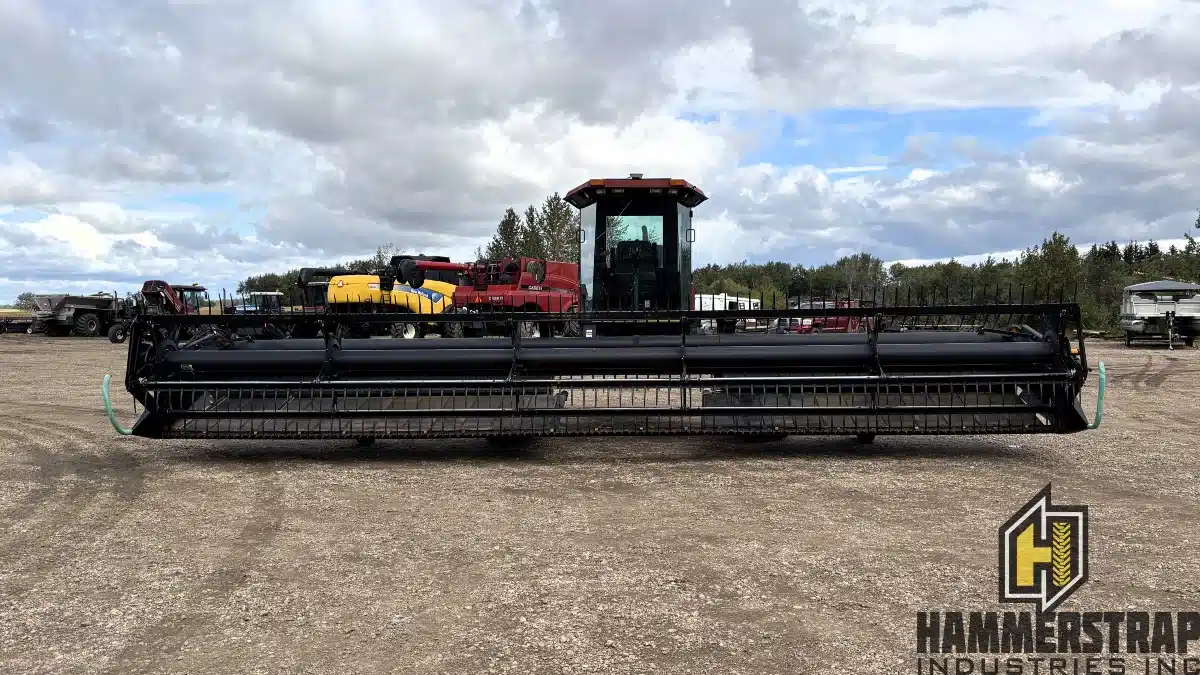 Gallery image 2 for 1997 Prairie Star 4930 Windrower