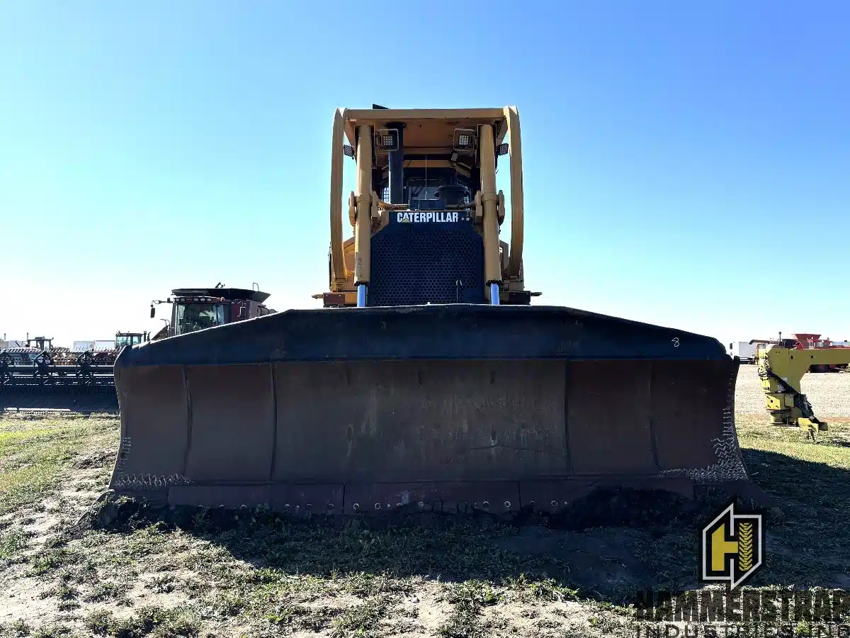 Gallery image 2 for Used Caterpillar D8R Dozer