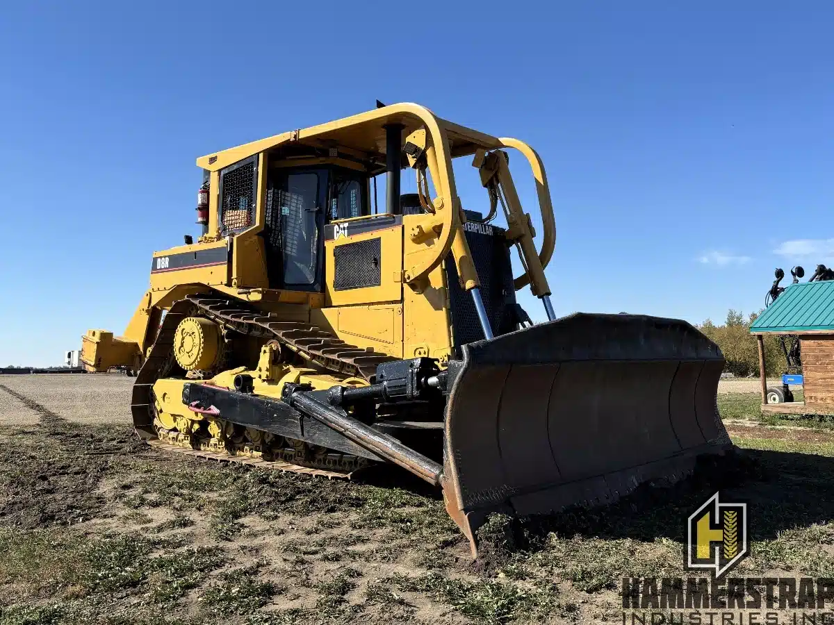 Gallery image 1 for Used Caterpillar D8R Dozer