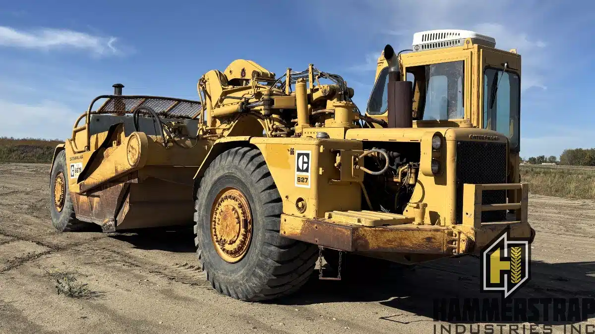 Gallery image 1 for Caterpillar CAT 627B Twin Engine Motor Scraper Scraper