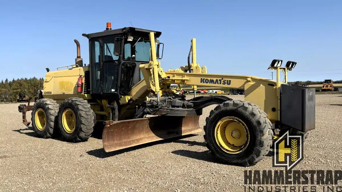 Gallery image 1 for Used 1999 Komatsu GD650A-2CY Grader