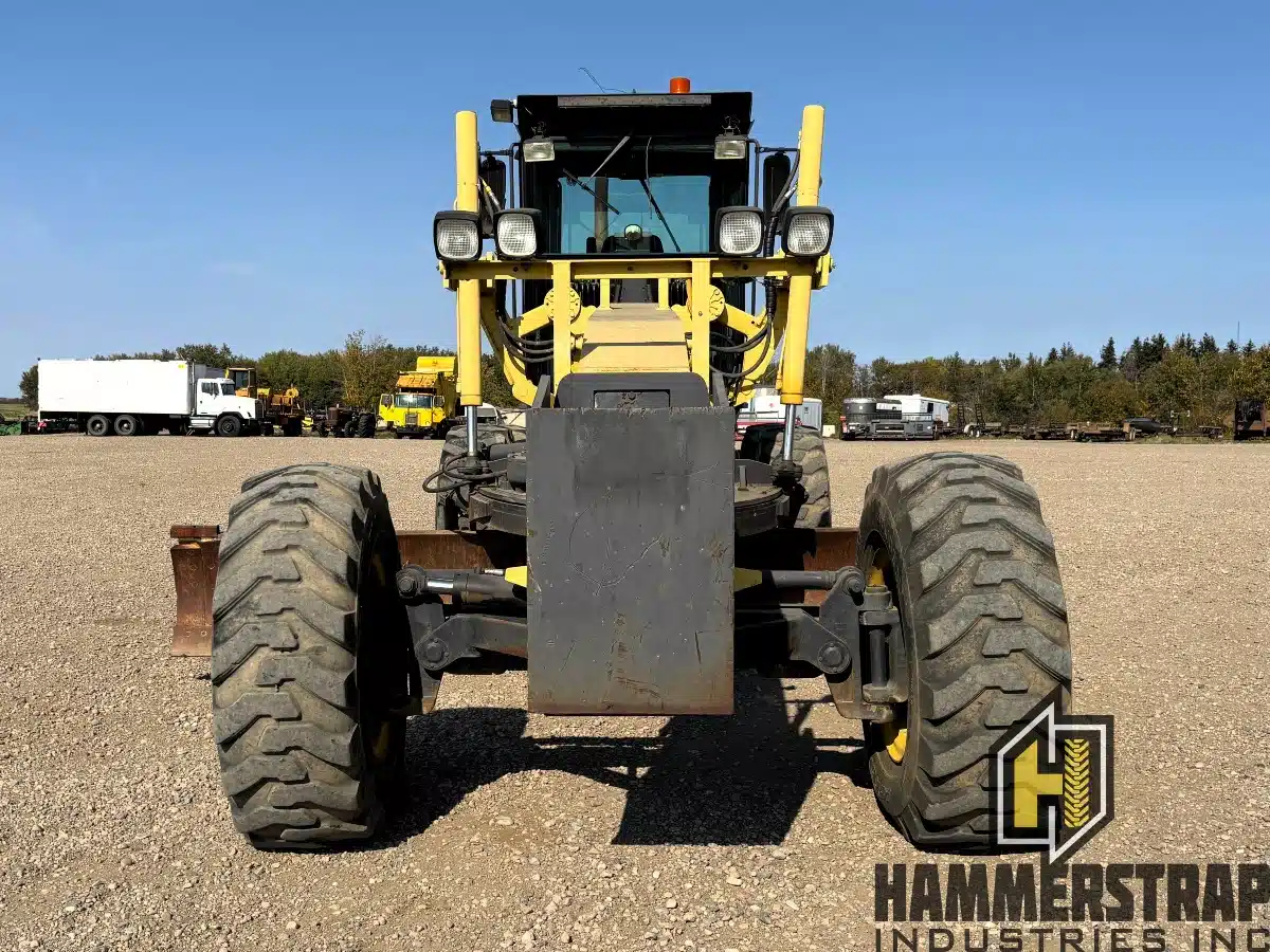 Gallery image 2 for Used 1999 Komatsu GD650A-2CY Grader