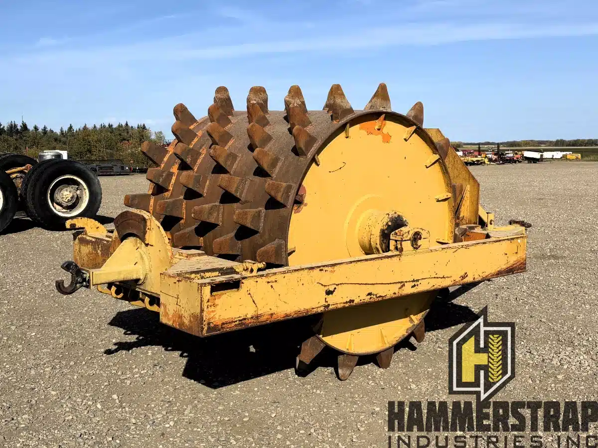 Gallery image 1 for Used Unspecified 60 inch Pull Tow Behind Sheep Foot Padfoot Compactor Compactor