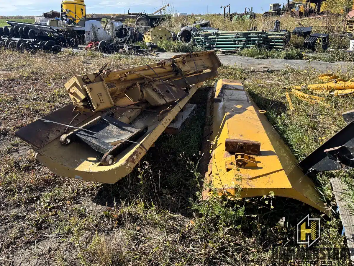Gallery image 1 for Used Caterpillar TUBE-LOK CAT 14G Motor Grader 12 Ft Snow Wing Kit Attachment