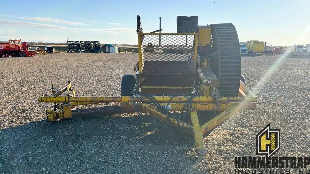 Gallery image 2 for Used Haybuster ROCK-EZE Rock Picker