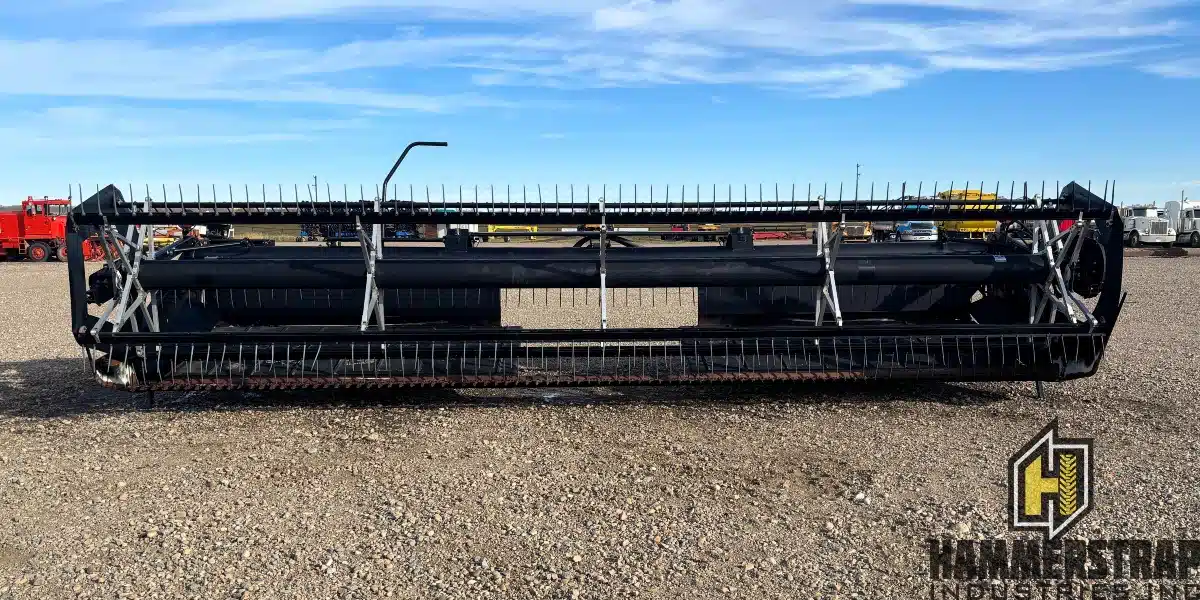 Gallery image 2 for Agco 5100 Header - Draper