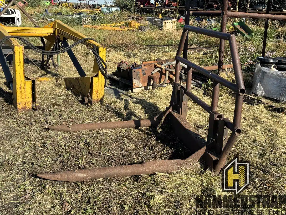 Used Unspecified Round Bale 2 Spear Fork Attachment Bale Spear