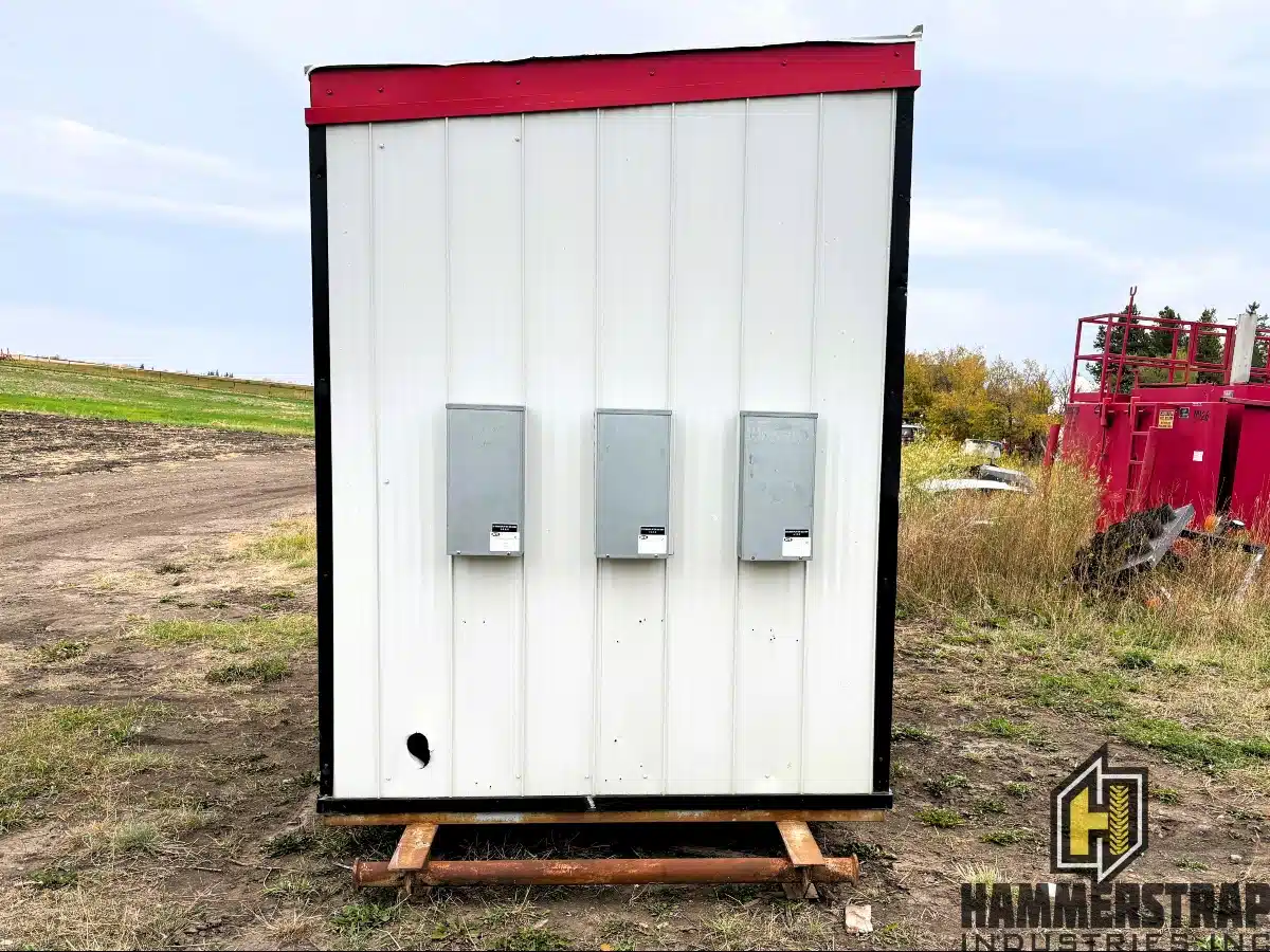 Gallery image 2 for Unspecified TERRITORIAL ELECTRIC 6 Ft x 10 Ft Skidded Power Distribution Building / Structure