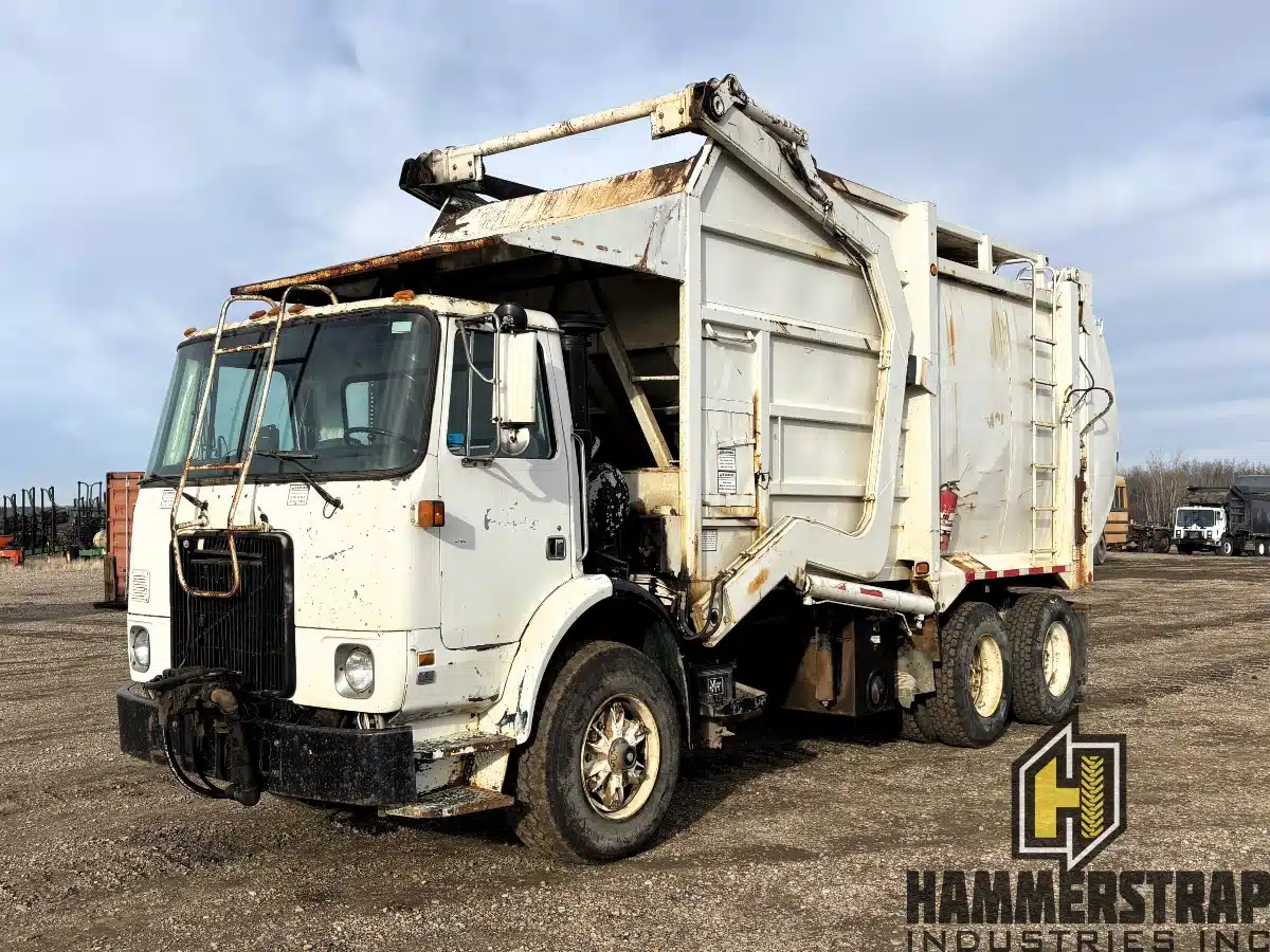 Gallery image 1 for Used 1995 White GMC VOLVO Xpeditor WX Tandem Axle Front Load Refuse Waste Sanitation Garbage Collection Packer Truck Truck - Service