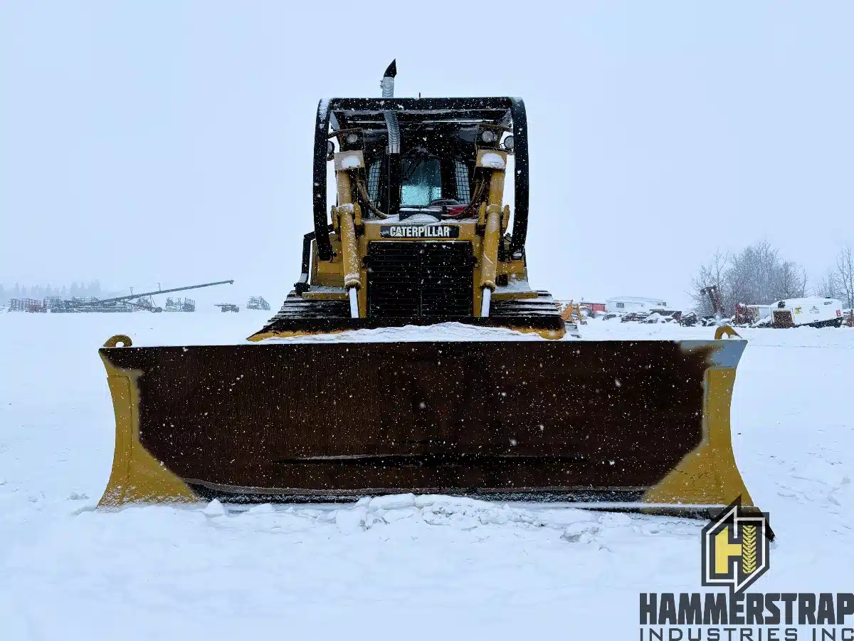 Gallery image 2 for 2011 Caterpillar D6T LGP VPAT Dozer