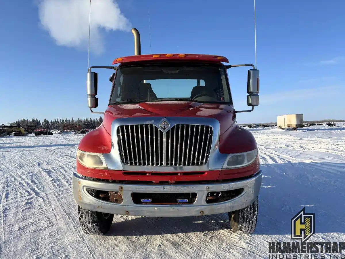 Gallery image 2 for 2008 International Transtar 8500 Semi-Truck