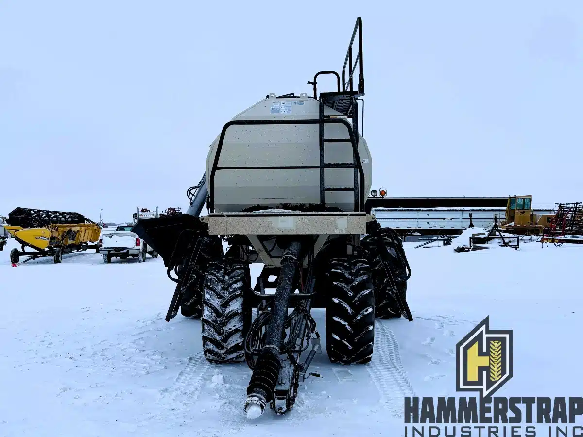 Gallery image 2 for Used 2005 Bourgault 6350 Air Cart