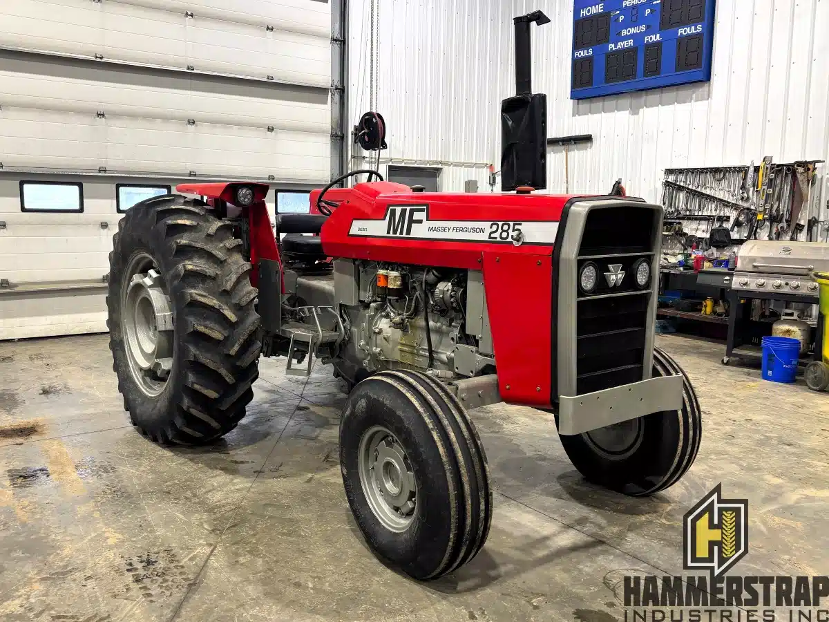 1977 Massey Ferguson 285 Tractor
