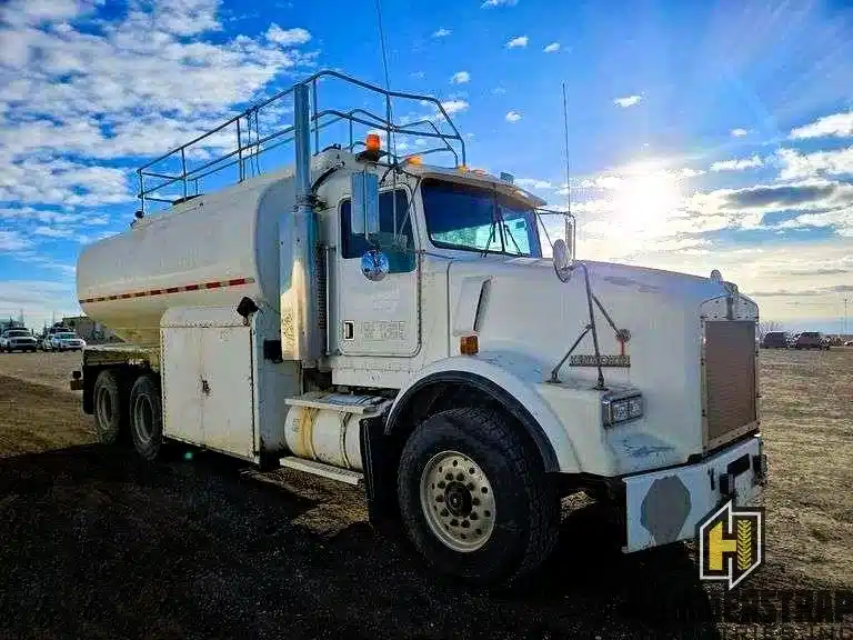 Gallery image 2 for 1996 Kenworth T800 Truck - Tanker