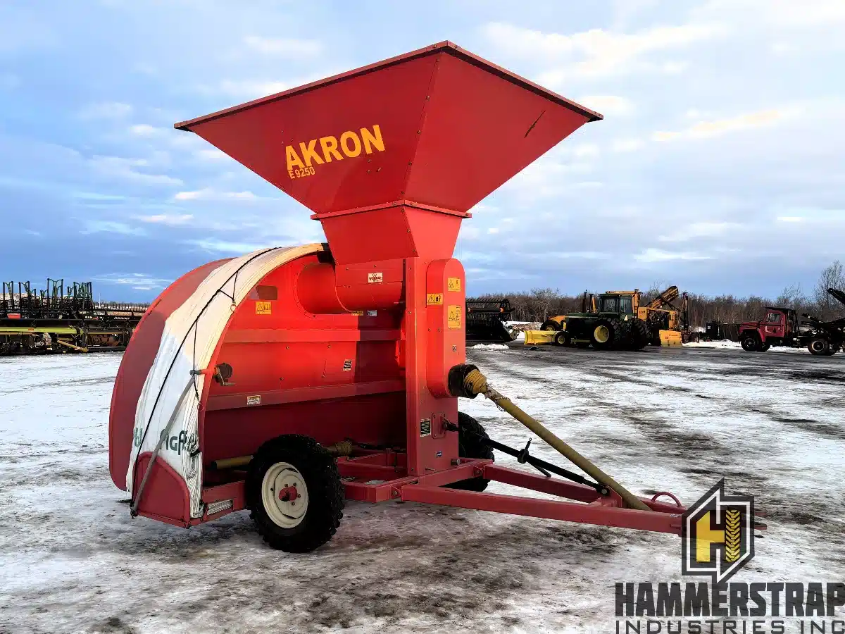 2008 Akron E9250D Grain Bagger