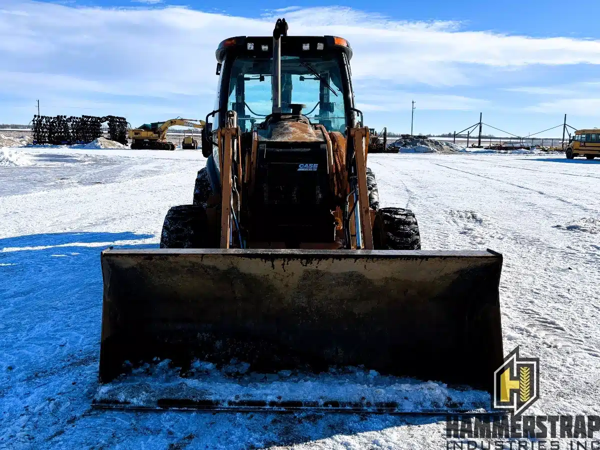 Gallery image 2 for 2015 Case 580 SUPER M Backhoe Loader