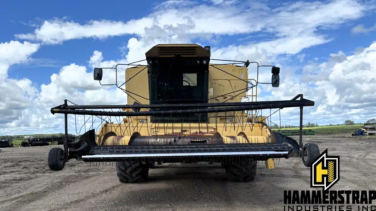 Gallery image 2 for Ford New Holland TX36 Combine