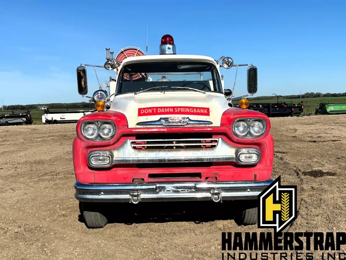 Photo de la Galerie 2 pour 1958 Chevrolet Spartan 80 Pump Pumper Camion - Pompier