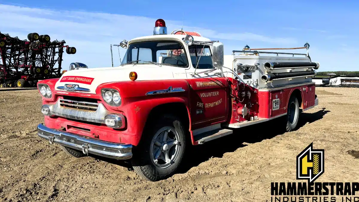 Photo de la Galerie 1 pour 1958 Chevrolet Spartan 80 Pump Pumper Camion - Pompier
