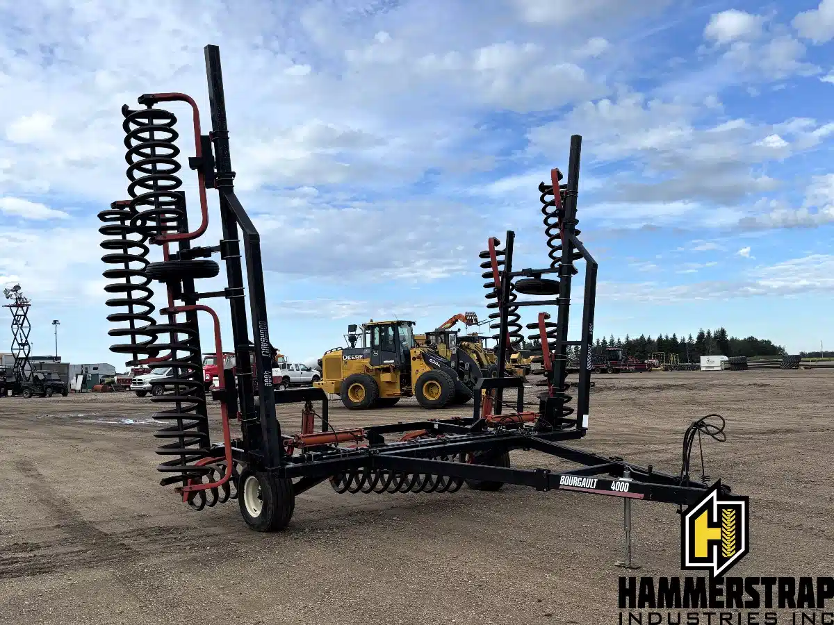 Gallery image 1 for 1999 Bourgault 4000 Packer