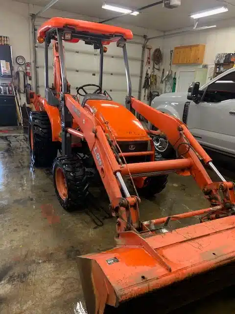Gallery image 2 for Used 2009 Kubota L39 Tractor