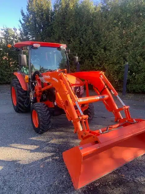 Gallery image 2 for Used 2022 Kubota L6060 Tractor