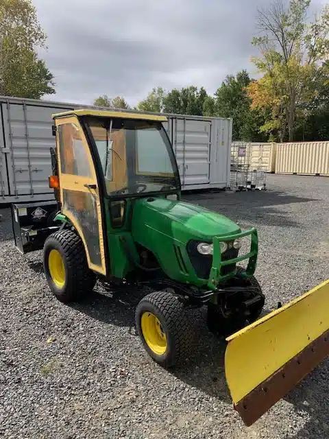 Gallery image 2 for Used 2012 John Deere 2320 Tractor