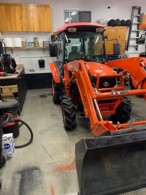 Gallery image 2 for Used 2012 Kubota L3540 Tractor