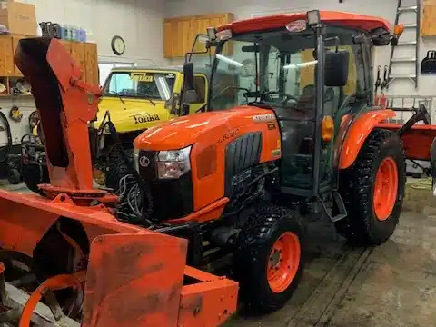 Gallery image 1 for 2017 Kubota L6060 Tractor
