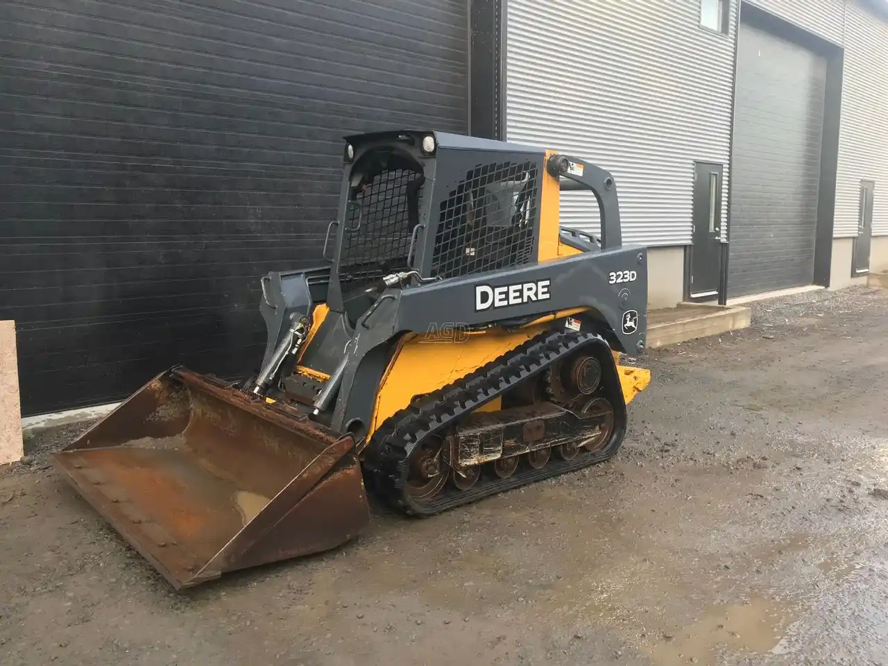 Used John Deere 323D Track Loader